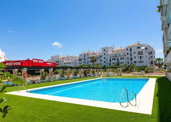 Apartament - Marina Banus, Puerto Banus, 2br Spacious, Parking & Pool Marbella