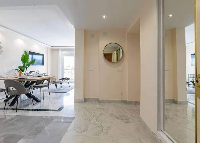 - Marina Banus, Puerto Banus, 2br Spacious, Parking & Pool Apartment Marbella