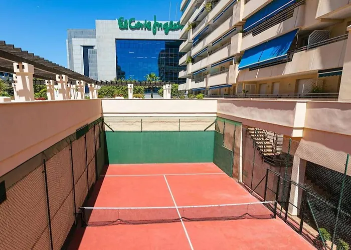Apartment - Marina Banus, Puerto Banus, 2br Spacious, Parking & Pool
